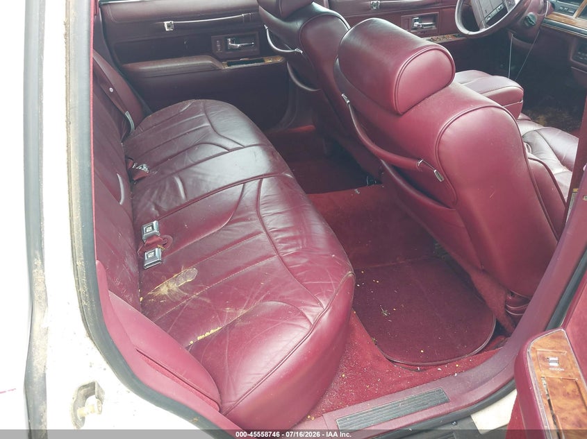 1994 LINCOLN TOWN CAR auction photo 8