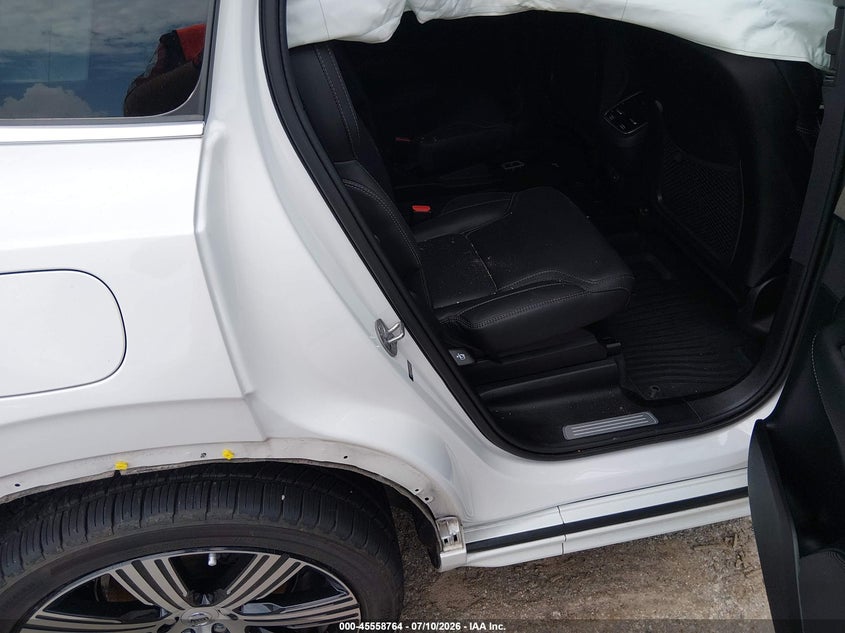 2024 Volvo Xc90 B6 Ultimate Bright Theme 6-Seater VIN: YV4062JF1R1147445 Lot: 45558764