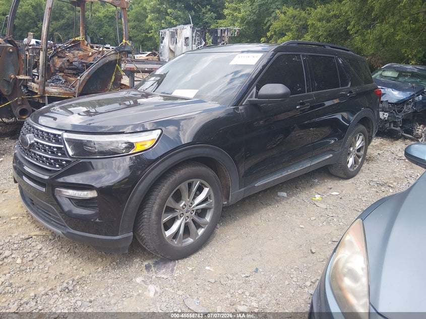 2020 FORD EXPLORER auction photo 2