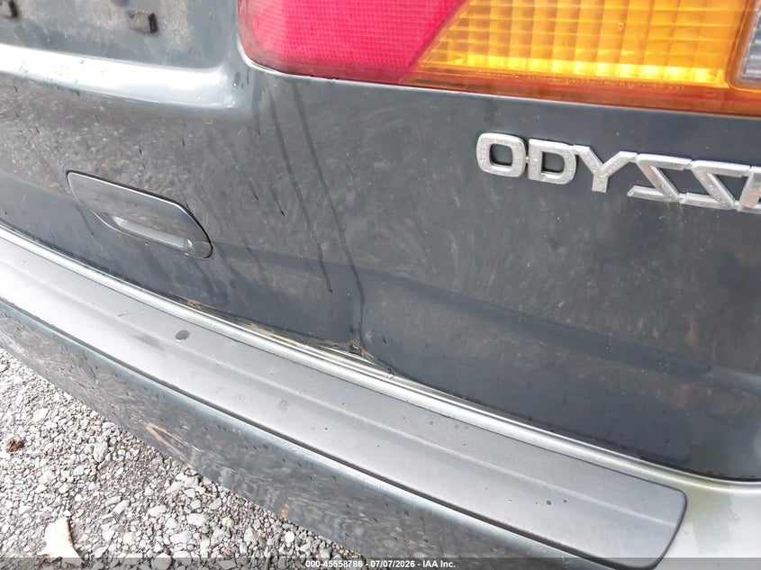 HONDA ODYSSEY 2003 VIN 5FNRL18643B021582