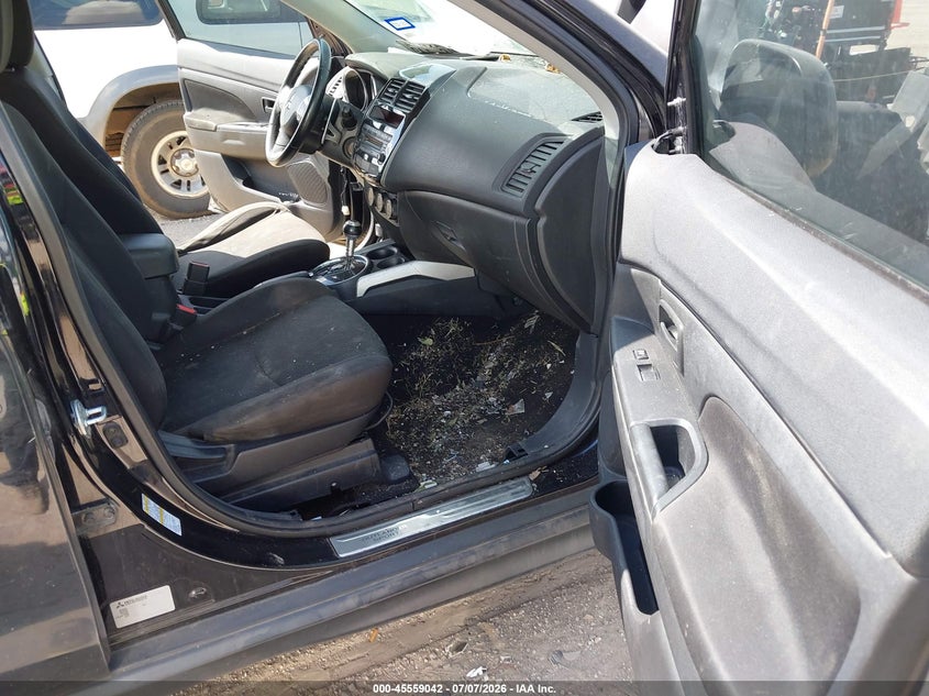2013 MITSUBISHI OUTLANDER SPORT auction photo 5