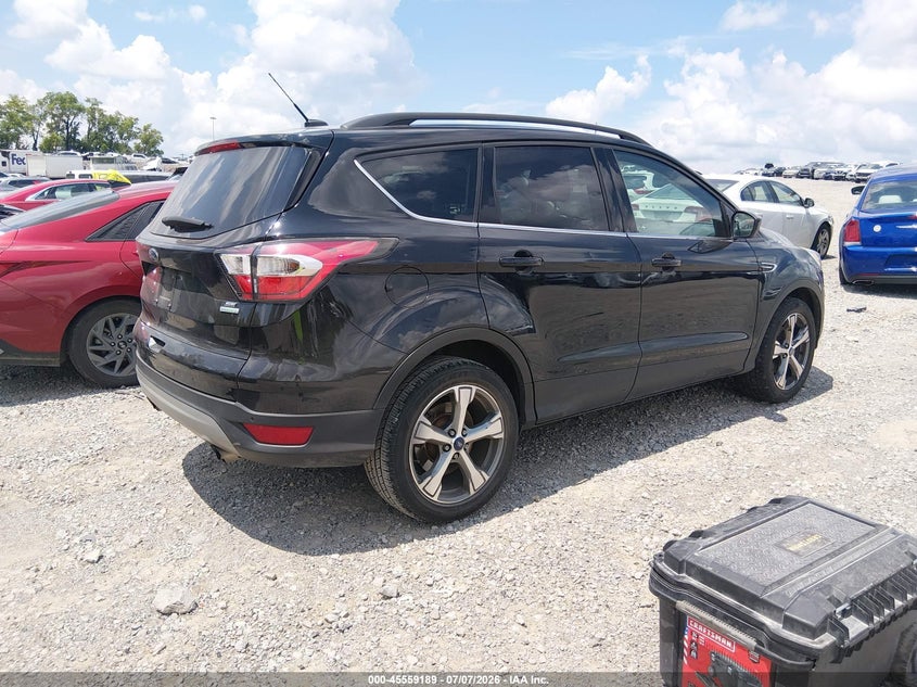 2017 FORD ESCAPE auction photo 4