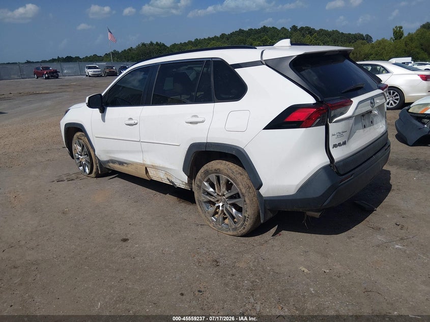 2019 TOYOTA RAV4 auction photo 3