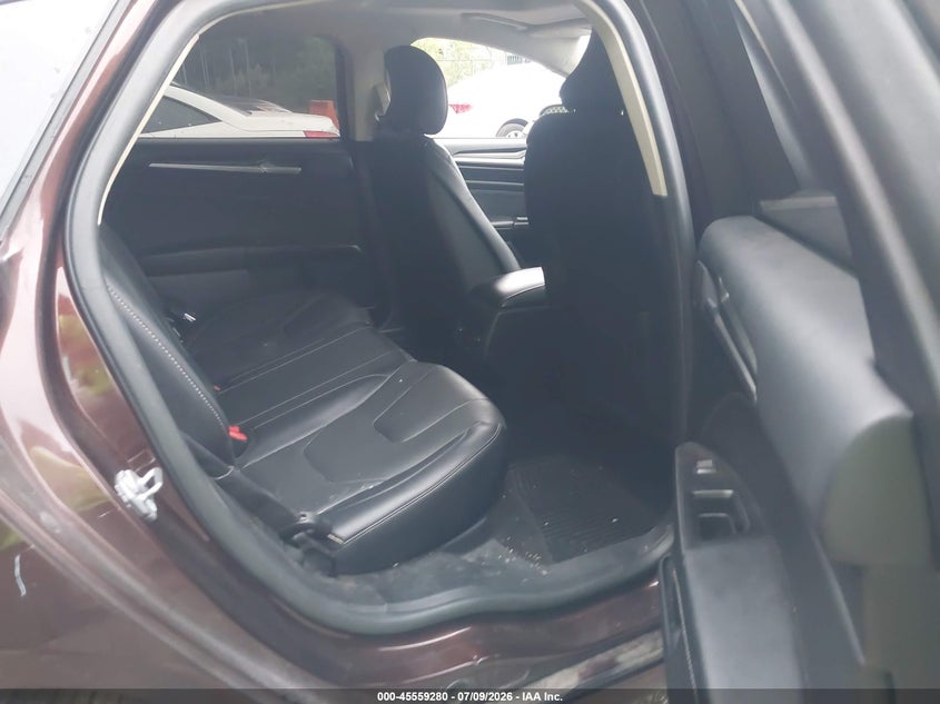 2019 FORD FUSION auction photo 8