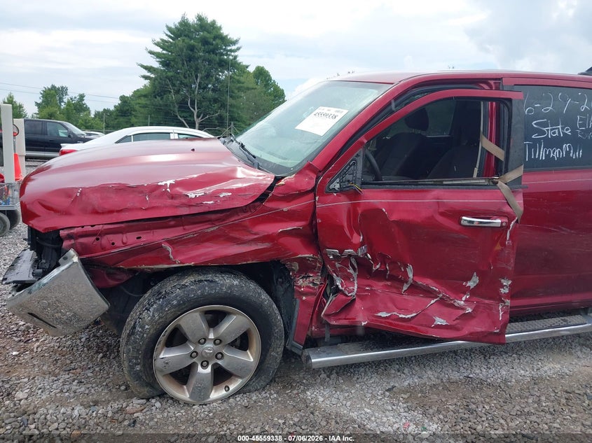 2014 RAM 1500 auction photo 6