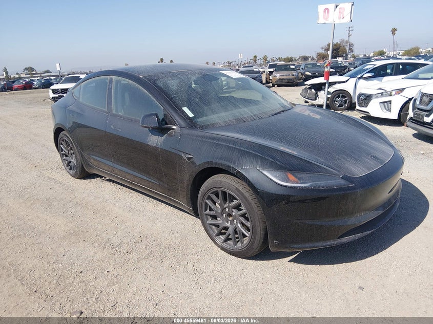 Vin: 5yj3e1eaxtf138818, lot: 46057810, tesla model 3 premium rear-wheel drive/rear-wheel drive 2026 img_1