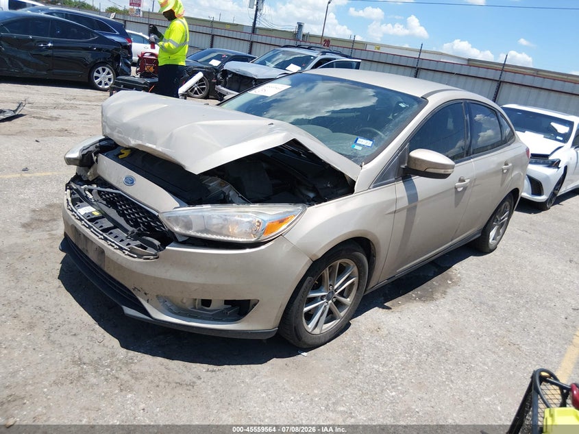 2017 FORD FOCUS auction photo 2