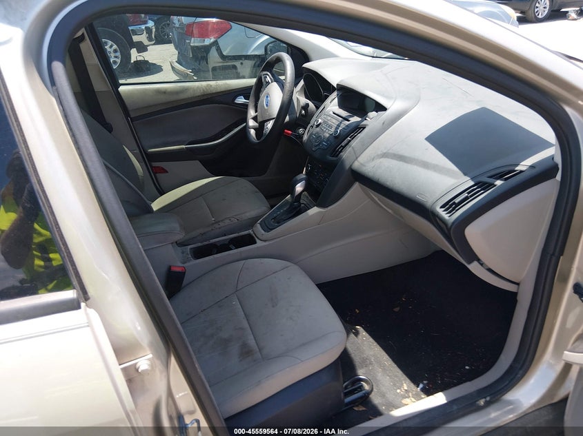2017 FORD FOCUS auction photo 5