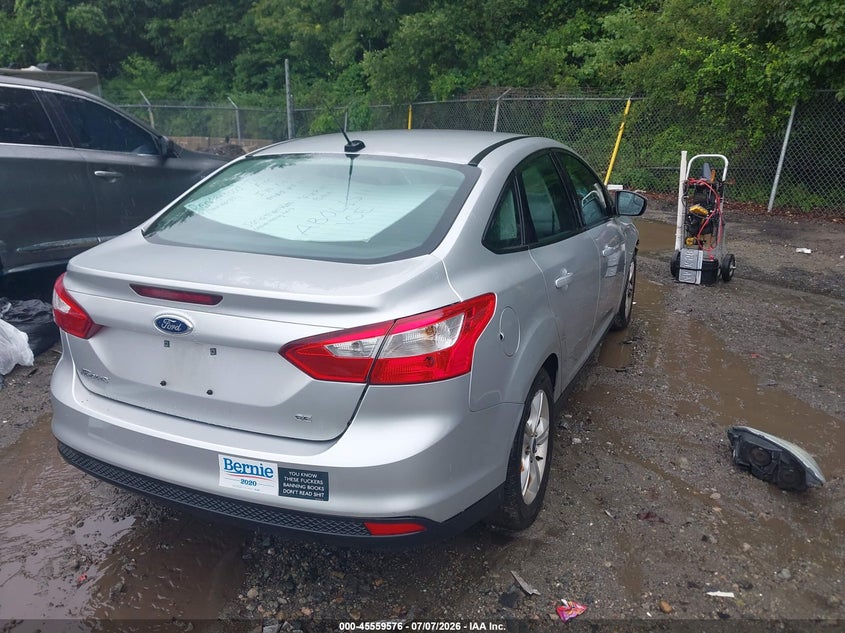 2014 FORD FOCUS auction photo 4