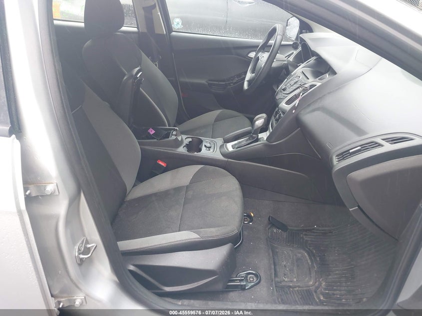 2014 FORD FOCUS auction photo 5