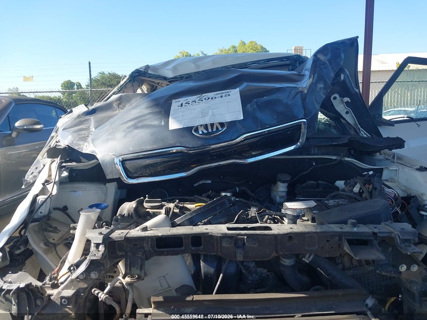 2018 Kia Soul + VIN: KNDJP3A5XJ7898692 Lot: 45559648