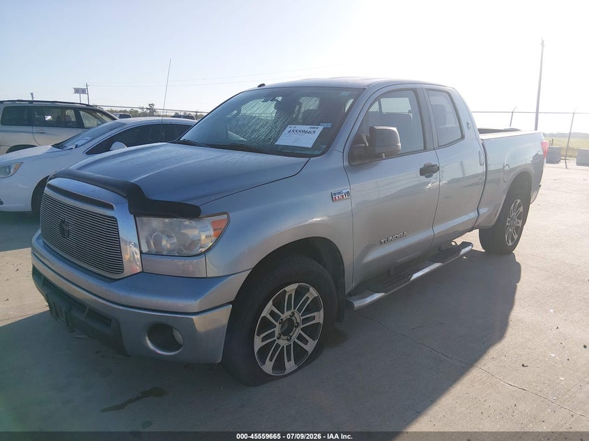 2012 Toyota Tundra, Front & Rear, IAAI, VIN 5TFRY5F18CX120301 — photo 2