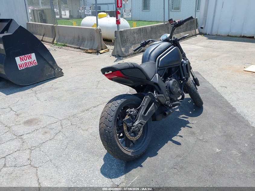 2022 CF MOTO 700 CL-X auction photo 4