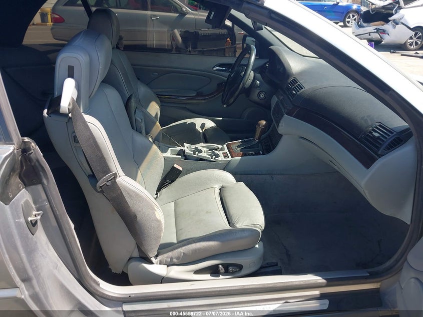 2004 BMW 325CI auction photo 5