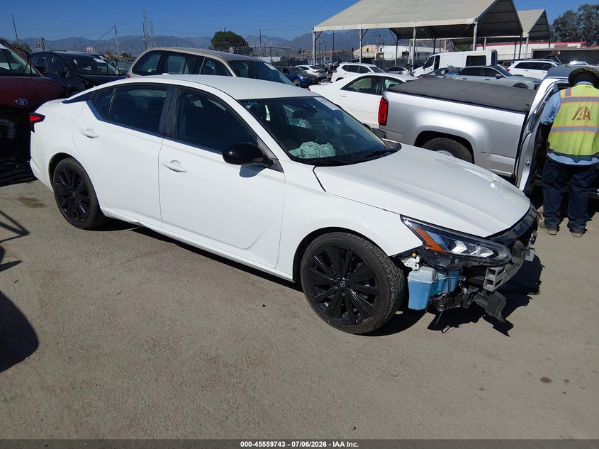 2020 Nissan Altima Sr Fwd, Перёд, IAAI, VIN 1N4BL4CV6LC195674