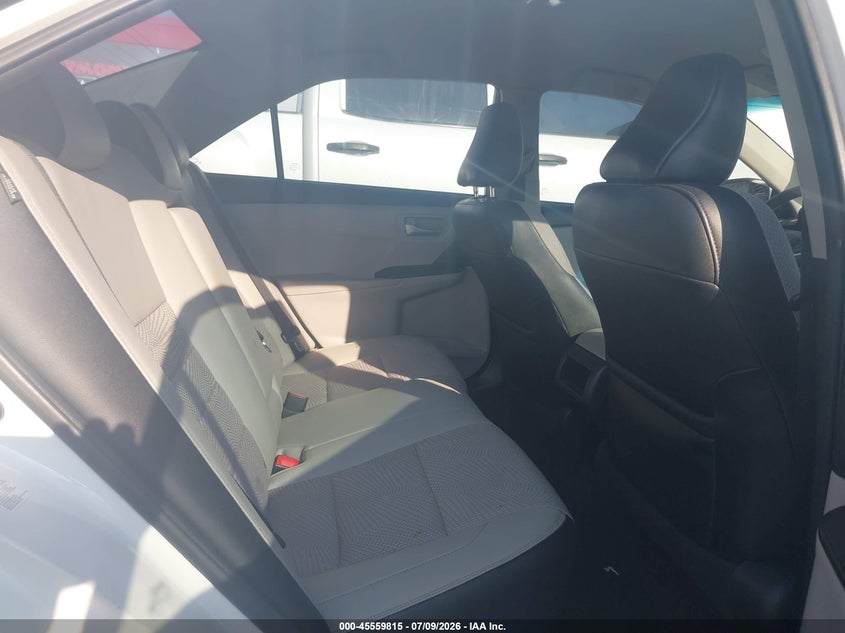 2017 TOYOTA CAMRY auction photo 8