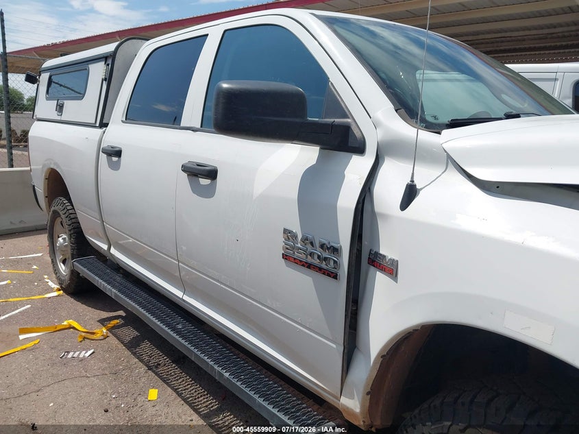 2018 Ram 2500 Tradesman 4X4 6'4 Box VIN: 3C6UR5CJ4JG287520 Lot: 45559909