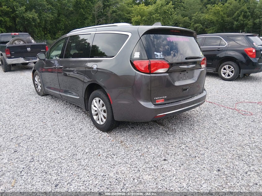 CHRYSLER PACIFICA 2018 VIN 2C4RC1BG6JR258822