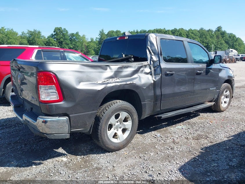 2021 RAM 1500 auction photo 4