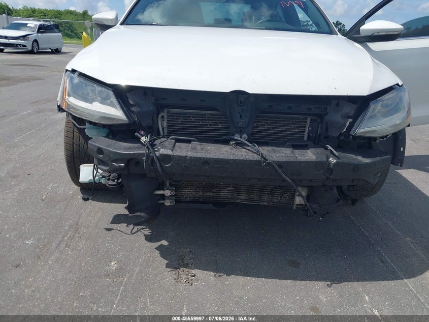 2017 VOLKSWAGEN JETTA auction photo 6