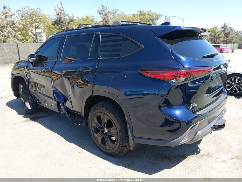 2022 TOYOTA HIGHLANDER auction photo 6