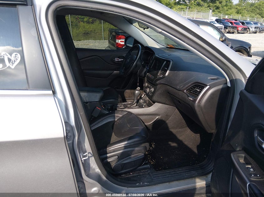 2019 JEEP CHEROKEE auction photo 5