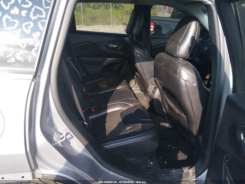 2019 JEEP CHEROKEE auction photo 8