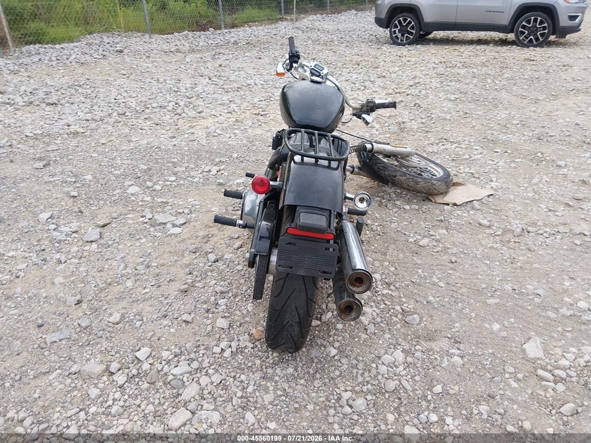 2021 HARLEY-DAVIDSON FXST auction photo 6