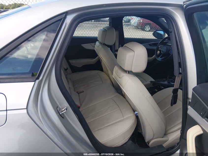 2017 AUDI A4 auction photo 8