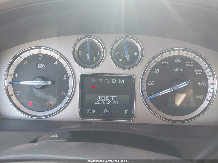 2010 Cadillac Escalade Luxury VIN: 1GYUKBEF2AR270536 Lot: 45560280