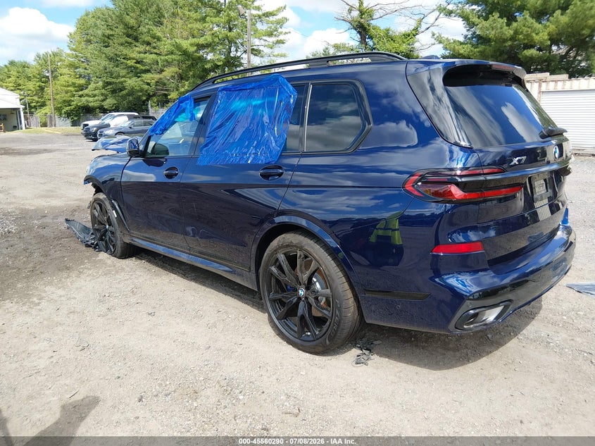 2026 BMW X7 auction photo 3