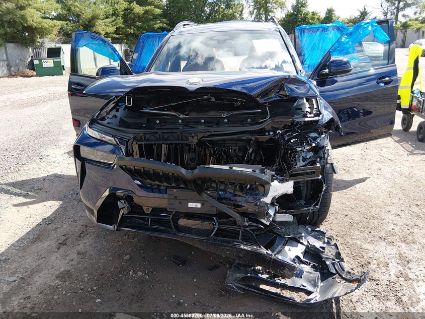 2026 BMW X7 auction photo 6