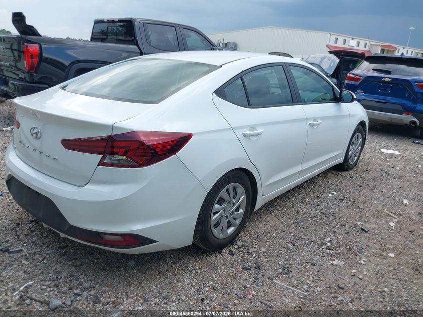 2020 HYUNDAI ELANTRA auction photo 4