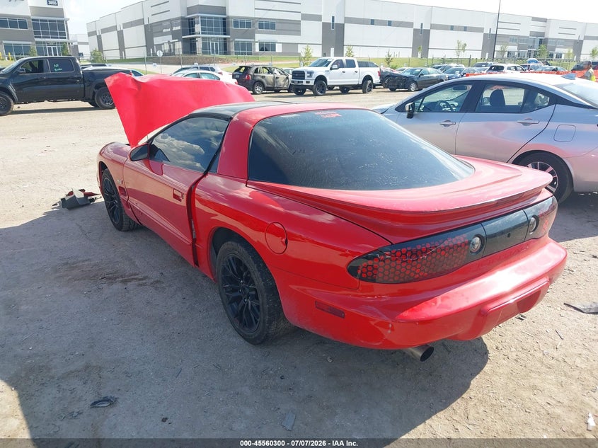 2001 PONTIAC FIREBIRD auction photo 3