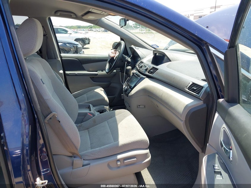 2016 HONDA ODYSSEY auction photo 5