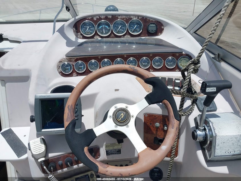 2000 REGAL 26' auction photo 7