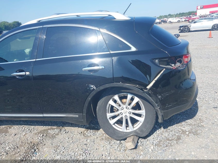 2014 INFINITI QX70 auction photo 6