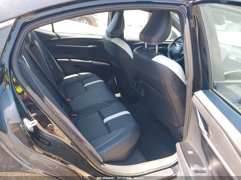 2025 TOYOTA CAMRY auction photo 8