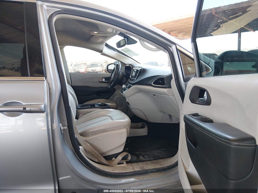 CHRYSLER VOYAGER 2021 VIN 2C4RC1DG5MR547420