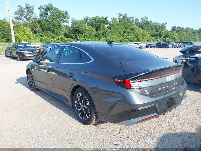 2025 HYUNDAI SONATA auction photo 3