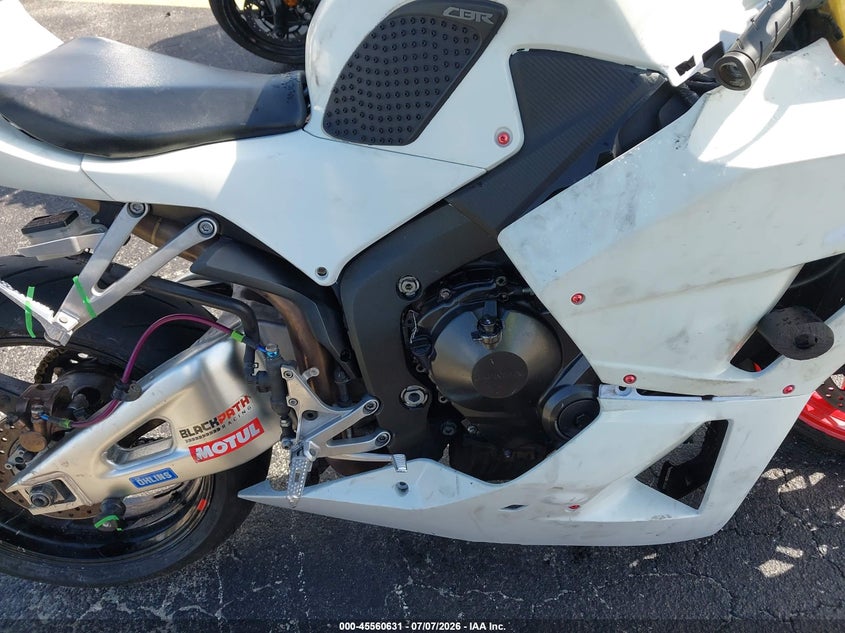 2014 Honda Cbr600 Rr-Abs VIN: JH2PC4084EK700013 Lot: 45560631