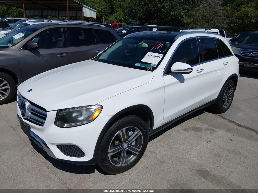 Vin: wdc0g4kb5hf184212, lot: 46059028, mercedes-benz glc 300 4matic 20172