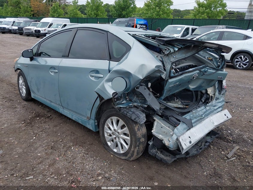 2014 TOYOTA PRIUS auction photo 3
