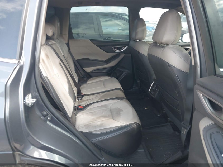 2023 SUBARU FORESTER auction photo 8