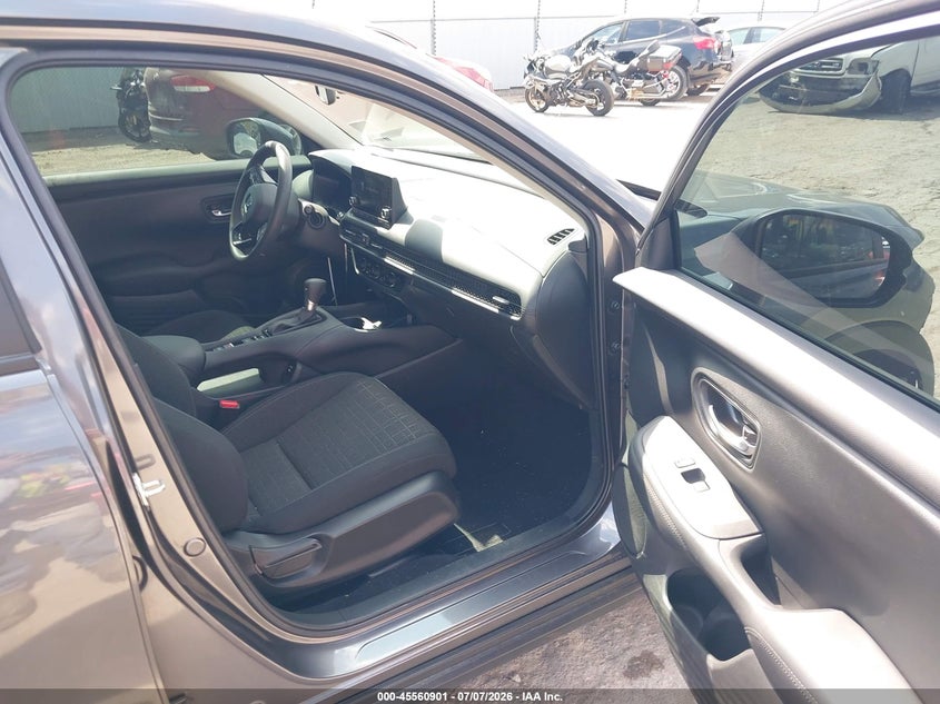 2025 HONDA HR-V auction photo 5