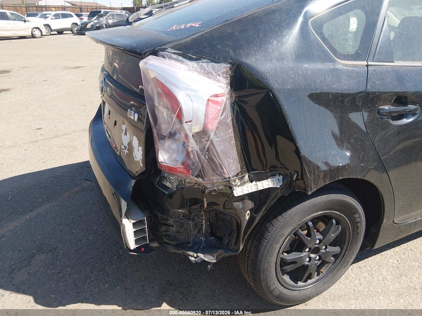 TOYOTA PRIUS - zdjęcie 6