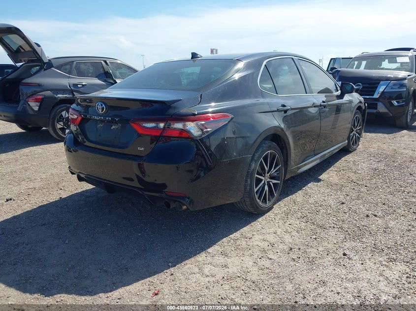 TOYOTA CAMRY - zdjęcie 4