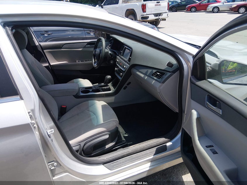 2018 HYUNDAI SONATA auction photo 5