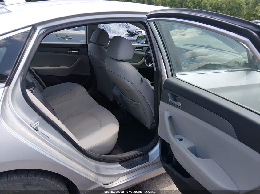 2018 HYUNDAI SONATA auction photo 8