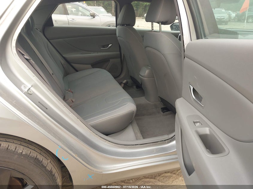 2022 Hyundai Elantra Sel VIN: 5NPLM4AG2NH072851 Lot: 45560962